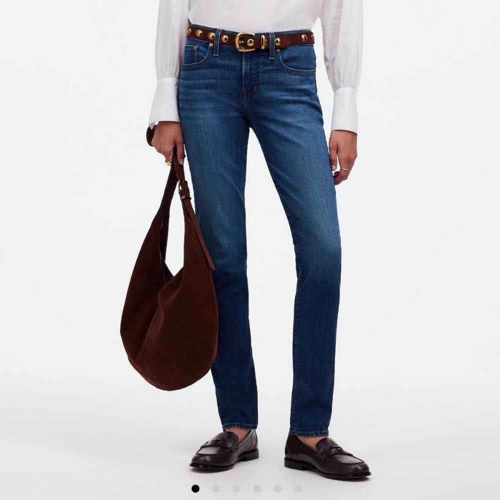 Like new Madewell mid rise perfect vintage jeans